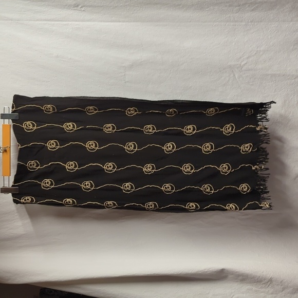 GALLIENI Scarf - Picture 3 of 5